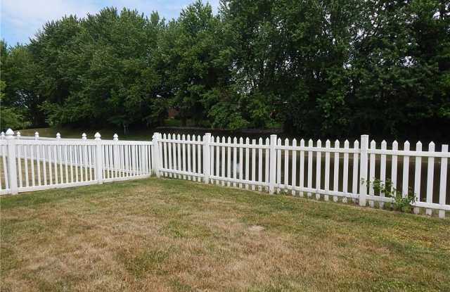 3338 Eaton Mews Court Gallery 2