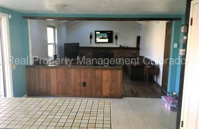 11861 East Yale Court Gallery 4