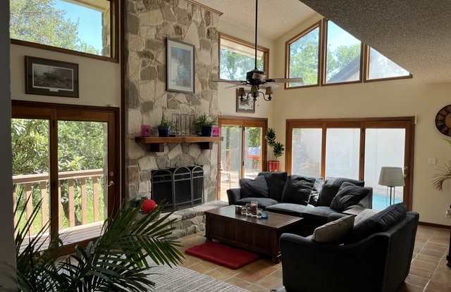 3401 RIVER WAY Gallery 4