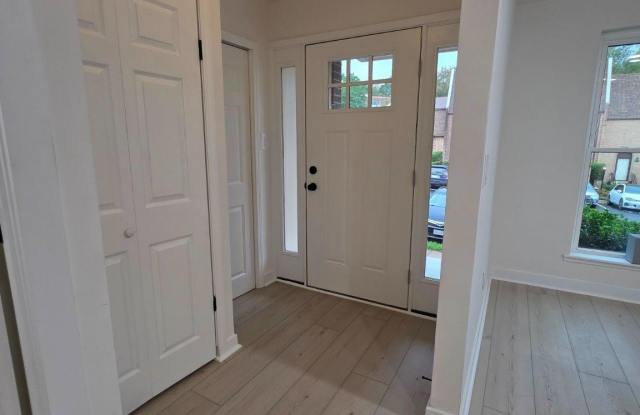 1715 TYVALE Court Gallery 3