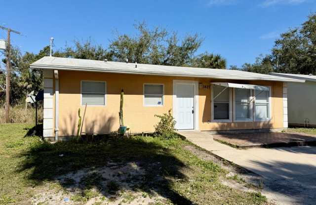 3 bed 2 beth home in Bradenton photos photos