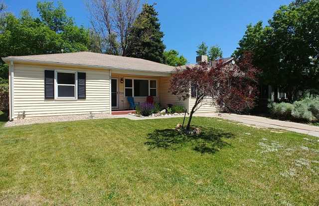 Lovely Ranch Style Home 3 bed/1 bath in Littleton - 6066 South Sycamore Street, Littleton, CO 80120