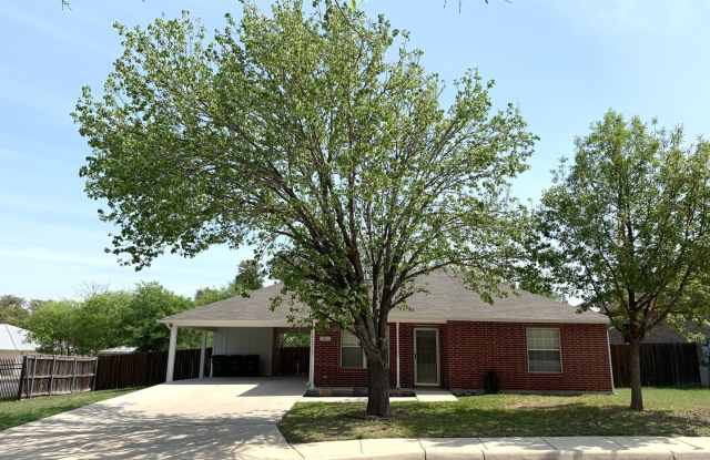 3502 Lura Ln Gallery 1