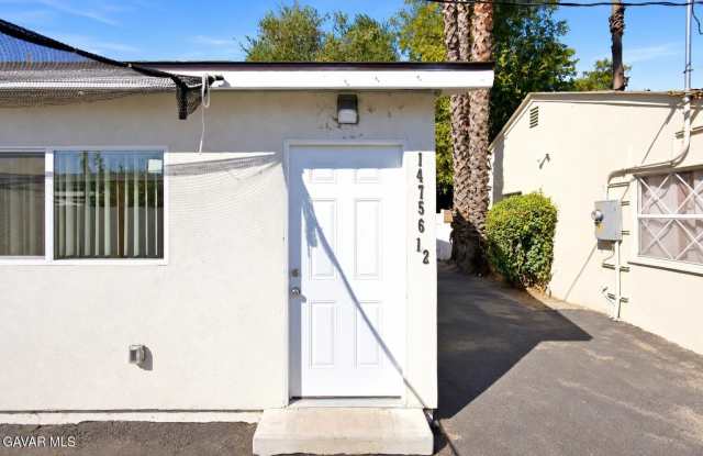 14756 Lemay Street Gallery 3