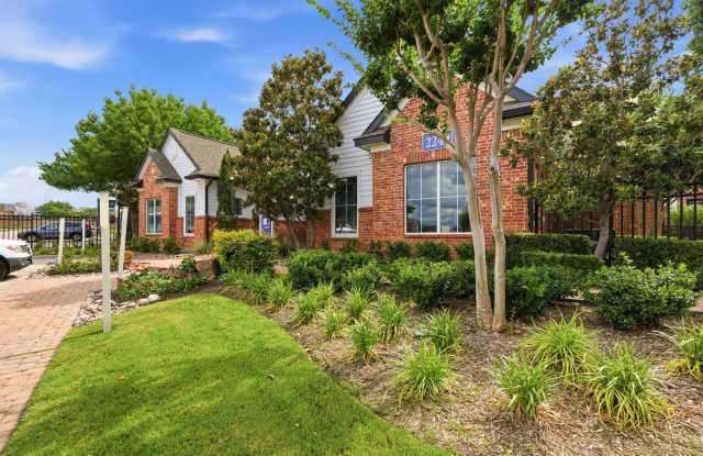 Vista 121 Apartment Homes Gallery 2
