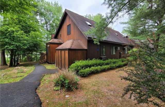 14 Lakeside Drive Gallery 1