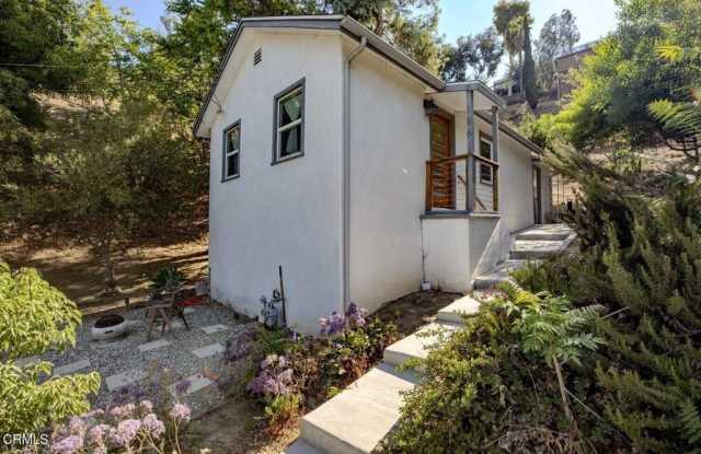1868 N Ave 56 photos photos