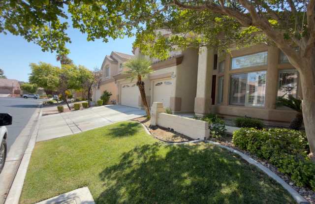 Hard to find Gated Summerlin Beauty! photos photos