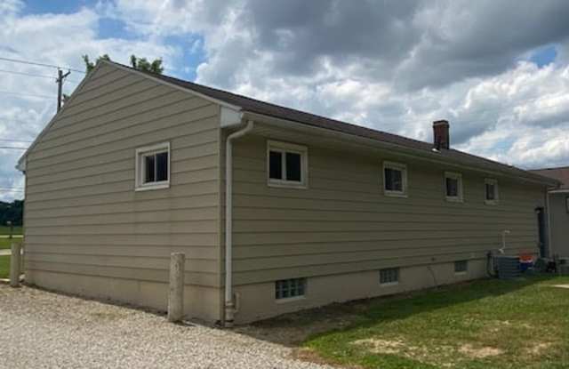 8018 Lincoln Way East Gallery 4