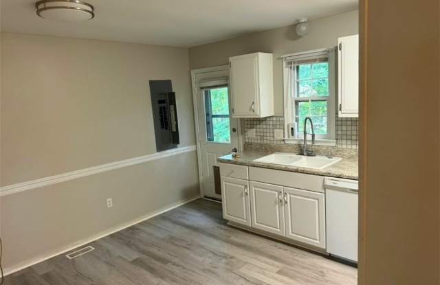 4202 Kempwood Court Gallery 3