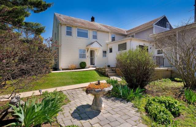 3617 FERRY Road photos photos