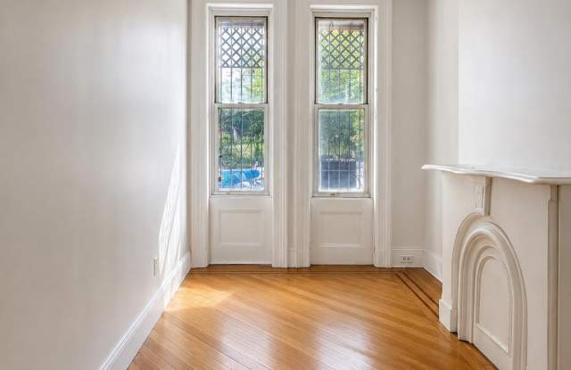 60 CLIFTON PL Gallery 3