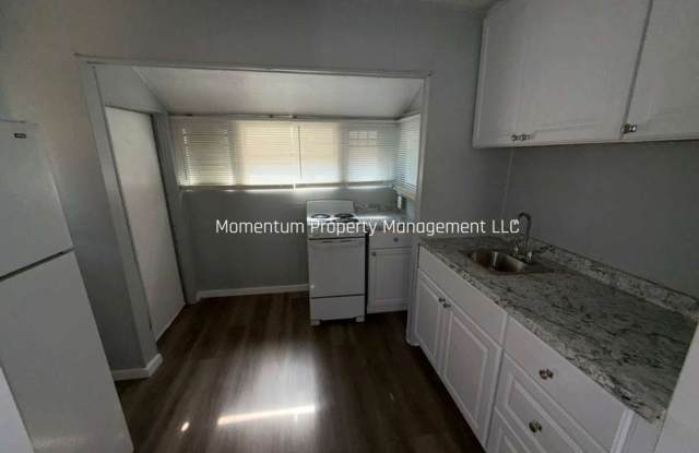 Updated 2/1 in St. Pete! AVAILABLE FOR IMMEDIATE MOVE IN!! photos photos Updated 2/1 in St. Pete! AVAILABLE FOR IMMEDIATE MOVE IN!! photos photos