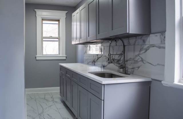 19 Bassett St photos photos