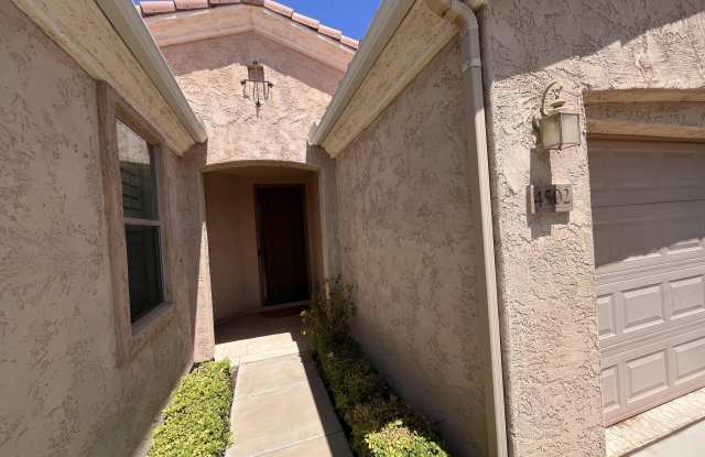 4502 E NARROWLEAF Drive Gallery 2