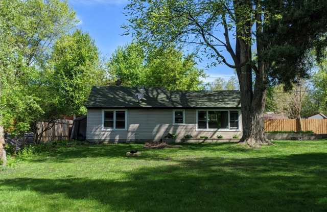 6018 W 39th Street - 6018 West 39th Street, St. Louis Park, MN 55416