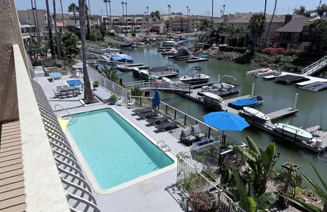 *SPECIAL* 2 Bedroom, 2 Bath Bristol Cove Condo photos photos