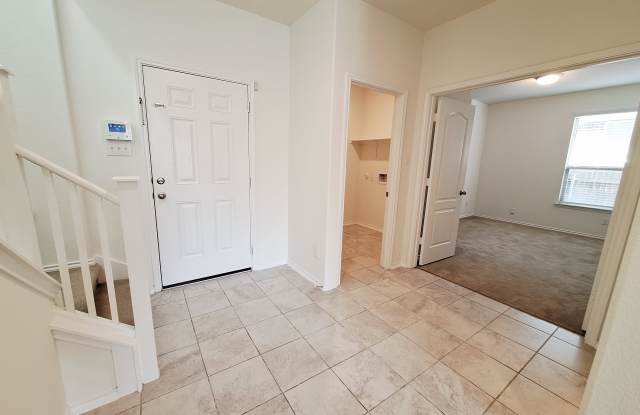 17015 Gibbons Path Gallery 4