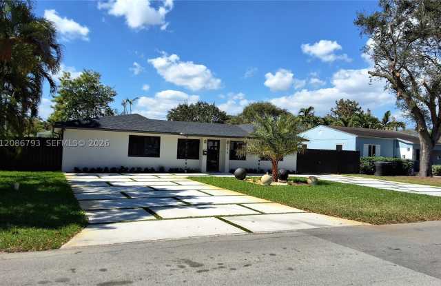 216 Shadow Way Gallery 2