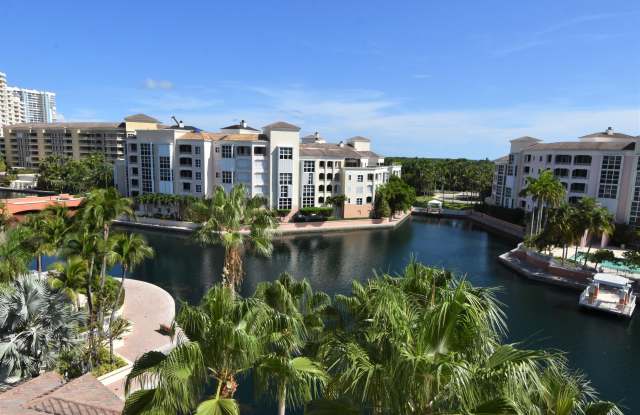 707 CRANDON Boulevard photos photos