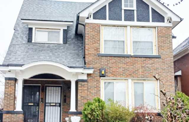 3877 Garland Street photos photos