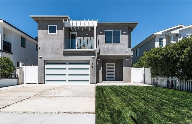 15127 Camarillo Street - 15127 Camarillo Street, Los Angeles, CA 91403
