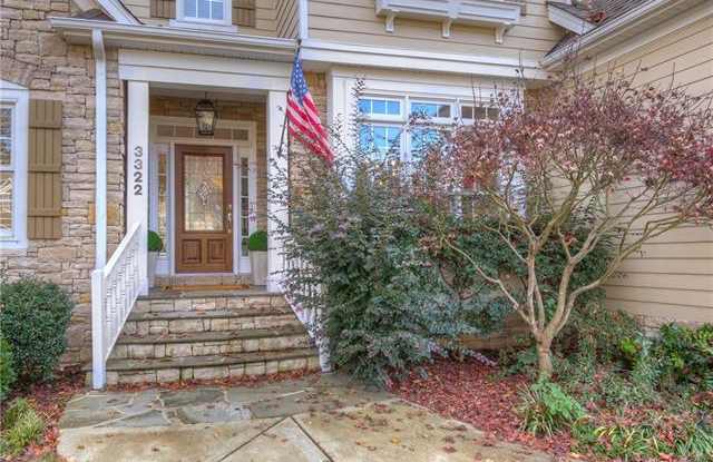 3322 Old Closeburn Court Gallery 2