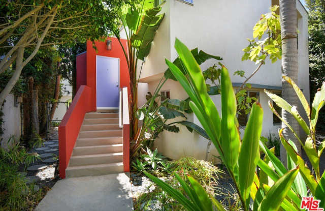656 Angelus Pl Gallery 1