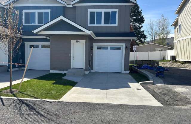 910 Poplar Avenue photos photos