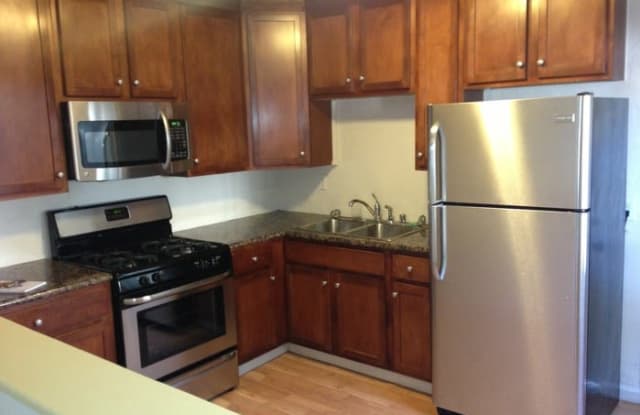 3061 1/2 Hawthorn Street - 3061 1/2 Hawthorn St, San Diego, CA 92104