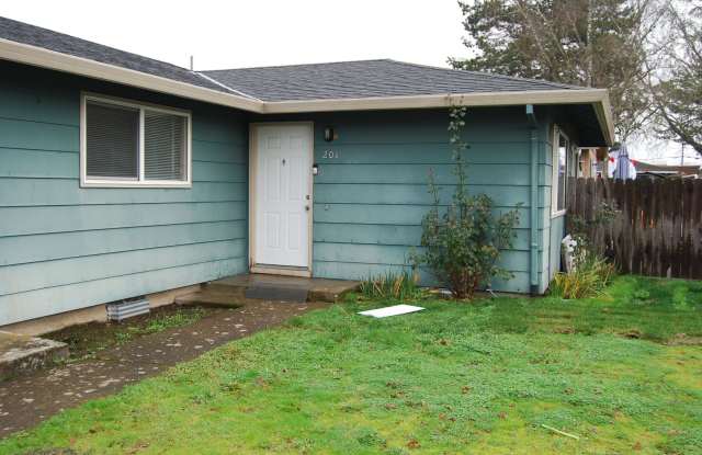 2 Bedroom 1 Bath Newberg in Newberg OR photos photos