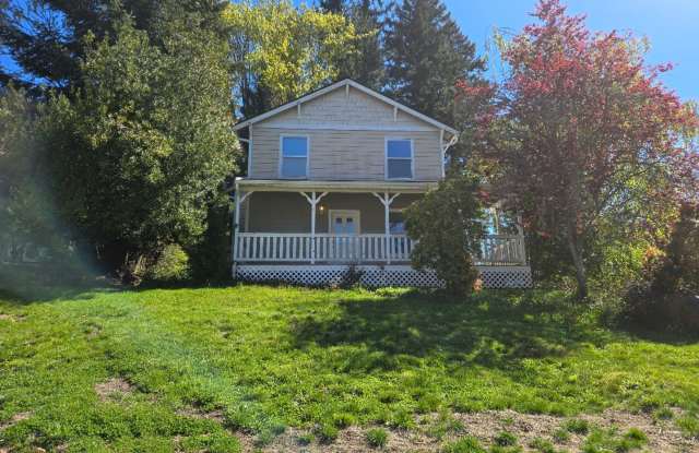 3 Bedroom Duplex in Convenient Kingston Location! photos photos 3 Bedroom Duplex in Convenient Kingston Location! photos photos