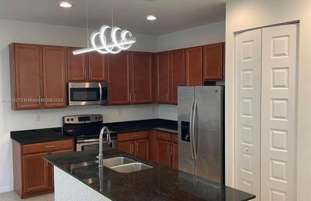 19252 NE 9th Pl Gallery 4