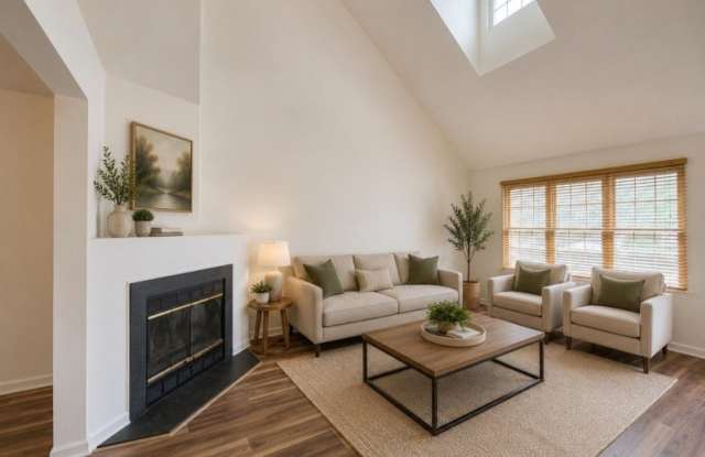 200 Bamburgh Ct photos photos