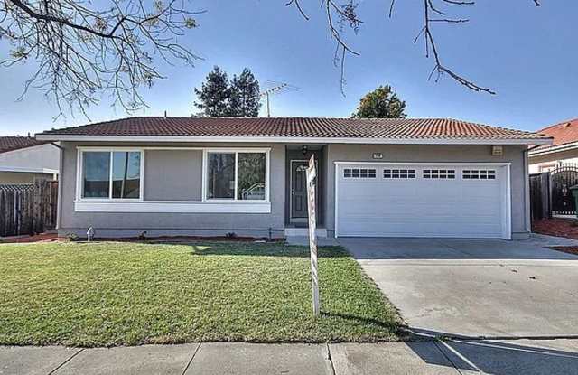 $4590 / 5 BR -GORGEOUS MODEL HOME IN THE WARM SPRINGS AREA SOUTH FREMONT photos photos