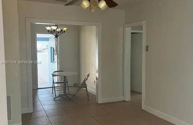 2645 SW 33rd Avenue, Miami, FL 33133 - 2805 Gallery 4