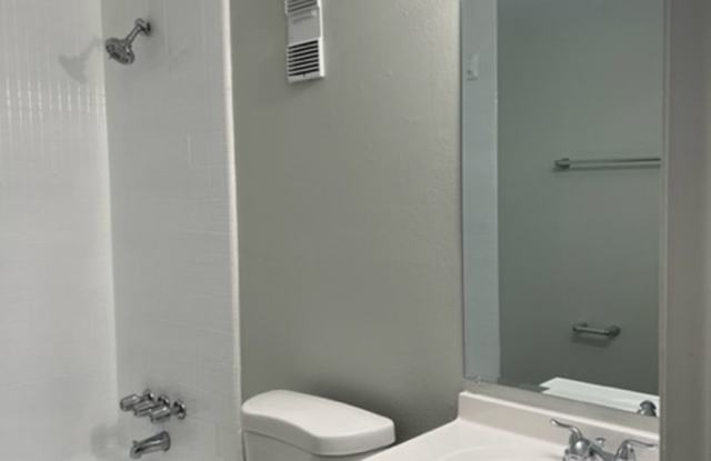 Salisbury Apartments Gallery 2