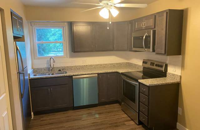 In-unit laundry, minutes from Madison and Fitchburg, newly remodeled, Oregon two-bedroom apartment - 229 Walnut Street, Oregon, WI 53575