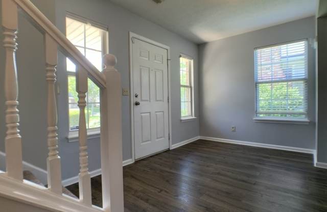 8908 Torrance Place Gallery 4