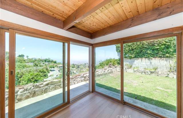27025 Woodbrook Road Gallery 4