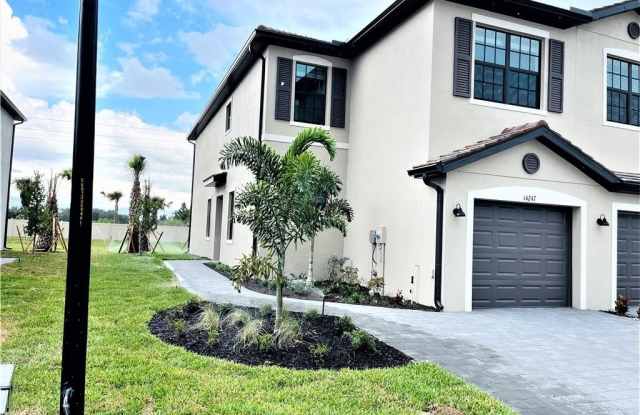 14247 Pine Lodge Ln photos photos