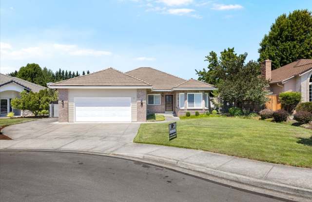 2485 Greenfield Court Gallery 2
