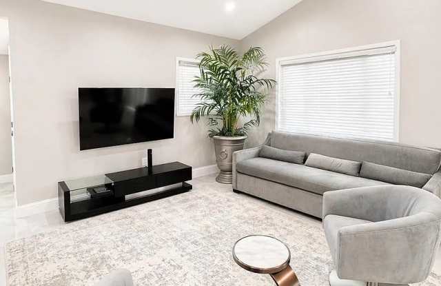 51 Chiswick Drive - 1 Gallery 2