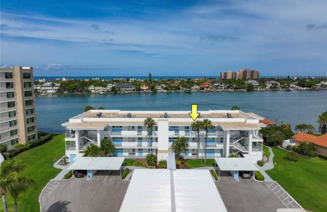 770 ISLAND WAY photos photos