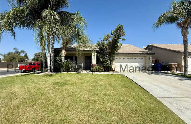 Cozy 3 Bed/2 Bath + Office in SW Bakersfield W/ Pool, RBP & Deposit Alternative Option photos photos