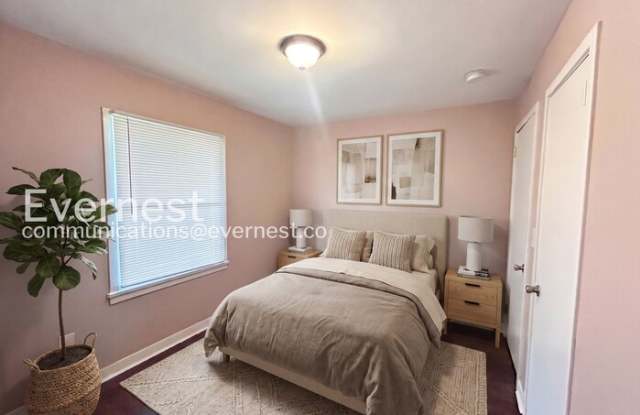 797 Casplan Street Southwest Gallery 4