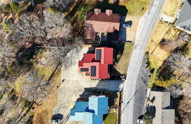 14807 Dutchmans Drive Gallery 3