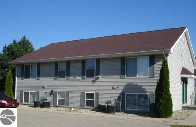 1501 E Bellows photos photos