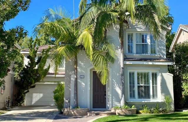 Spacious 4-Bedroom Home in Prime Aliso Viejo Location – Newly Updated photos photos