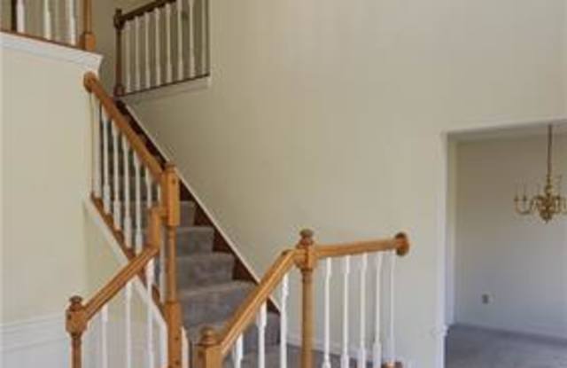 328 Grail Hill Ct Gallery 3